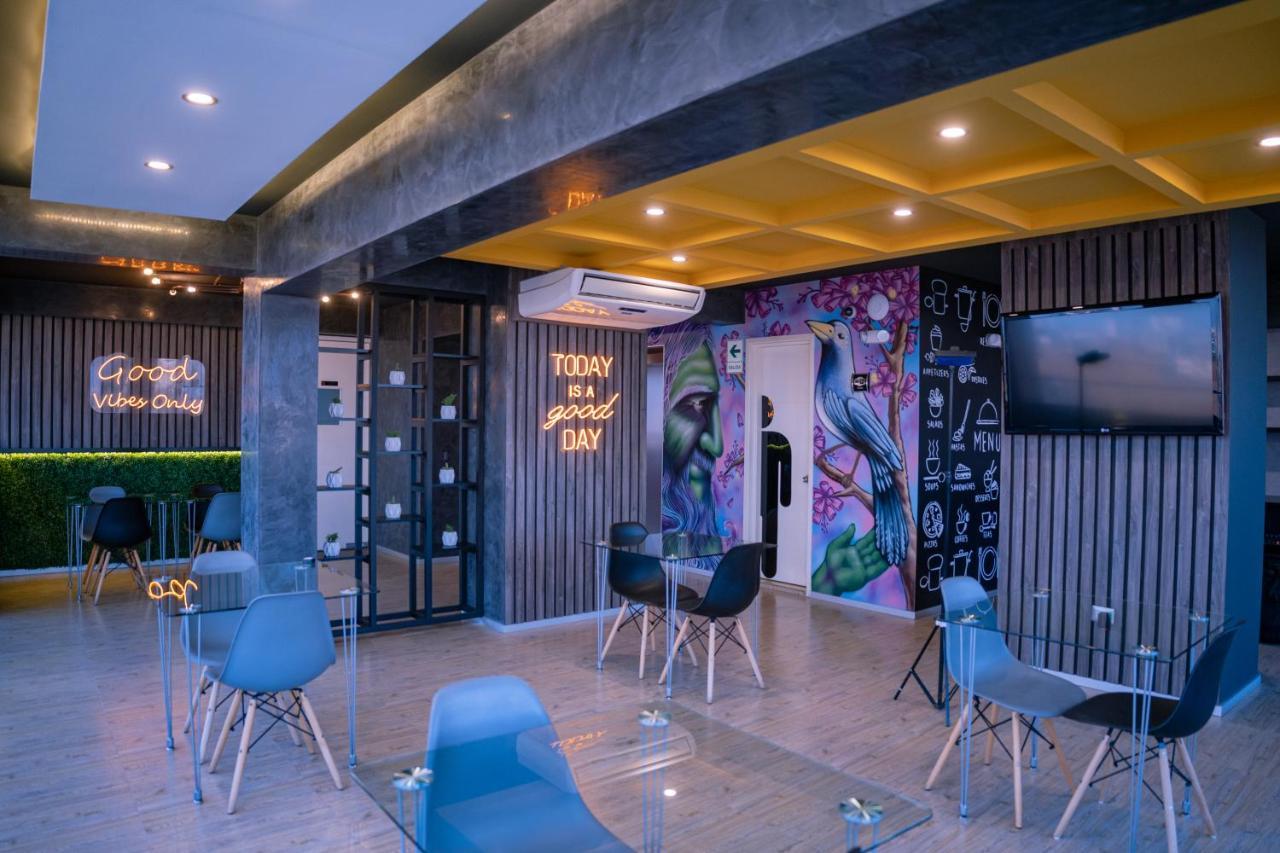 Awqa Hoteles - Sede Natasha Trujillo Buitenkant foto